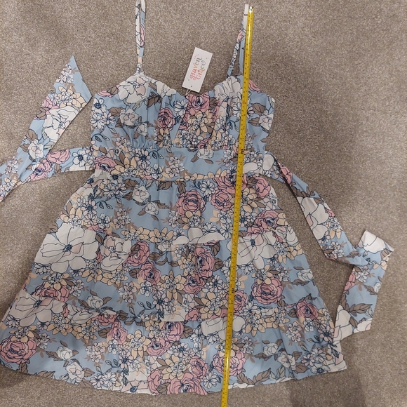 Haven Grace Sundress - Picture 3 of 13